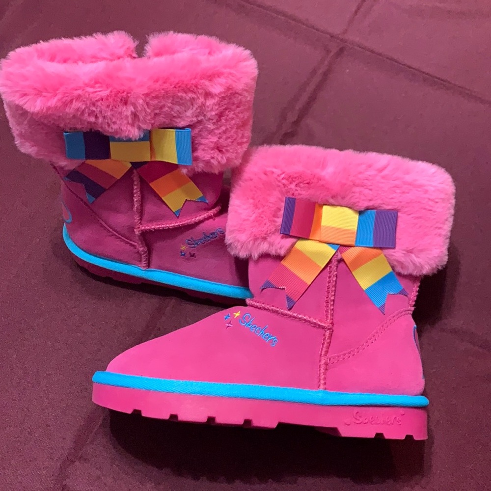 Girls sketcher boots